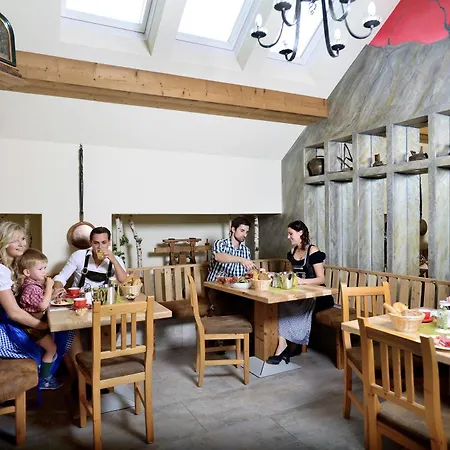 Guest house Lorenzer Schlafstubn 3*